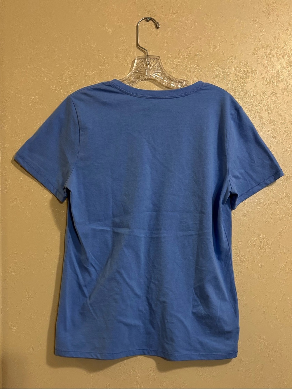 NWT Life Is Good women’s Tropical Pineapple V neck Crusher Tee sz S - Picture 2 of 7